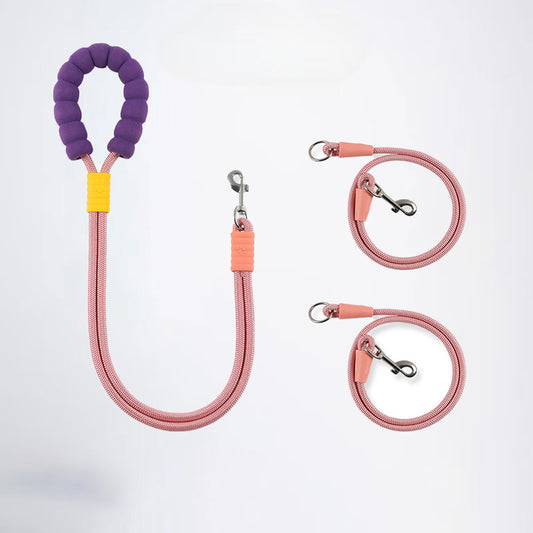 For the safety of your pet, the high-quality foam grip pet leash will take care of your pet's every stroll