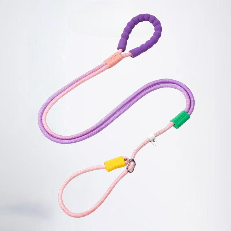 Dog leash, safe and comfortable, effective control of pet movements, let you share the happy time outdoors with your pet, to ensure that your pet is always safe on the side