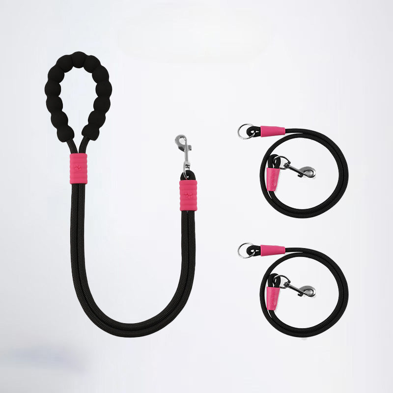 For the safety of your pet, the high-quality foam grip pet leash will take care of your pet's every stroll