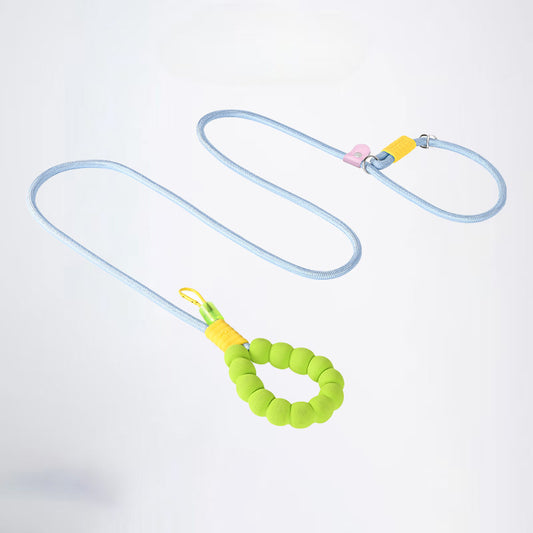 With comfortable materials, it ensures the freedom of walking of pets, and is professionally designed, with stable control, and a leash that gives you and your pet more peace of mind